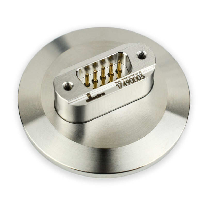 图五：KF40法兰：9针真空馈通