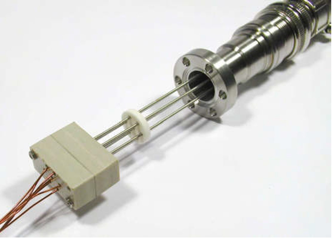 12.5KV/7.5A多路功率型真空馈通真空端接头